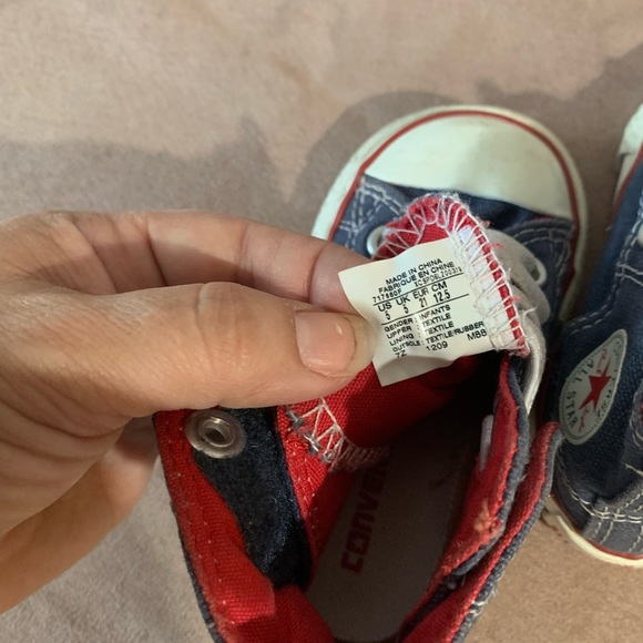 Converse Toddler size 5 - Picture 3 of 3